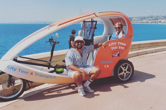 Private Tour of Nice by Bike and Boat - Place Garibaldi and the move to Port Lympia