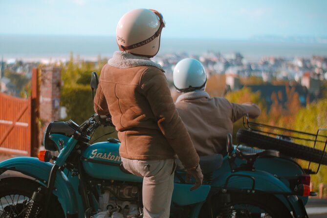 Private tour: visit Deauville in a sidecar - Villa Strassburger and the world of horse owners