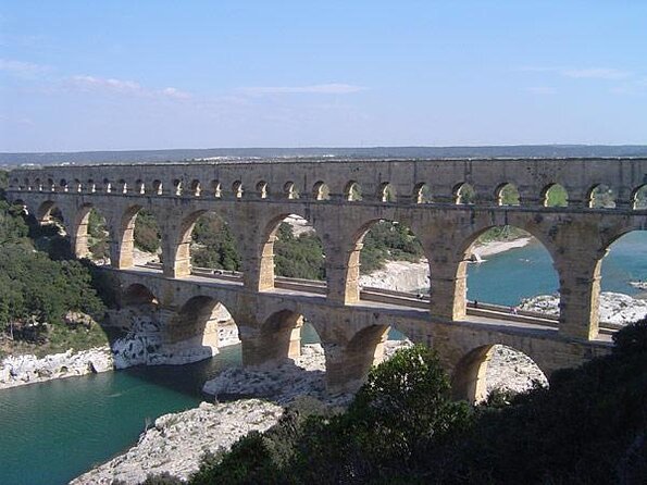Provence Highlights Full-Day Tour from Avignon - Key points to know before booking