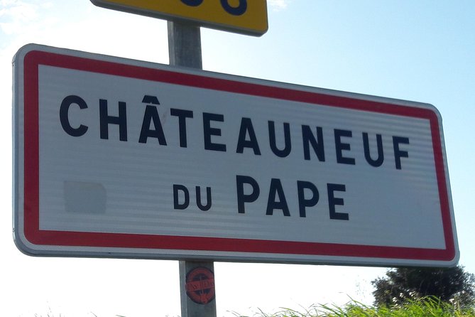 Provence in a Day Trip from Aix - Châteauneuf-du-Pape finishes with a glass