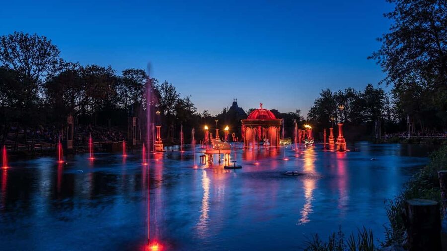 Puy du Fou France Multi-Day Ticket - Planning two or three days around the show schedule