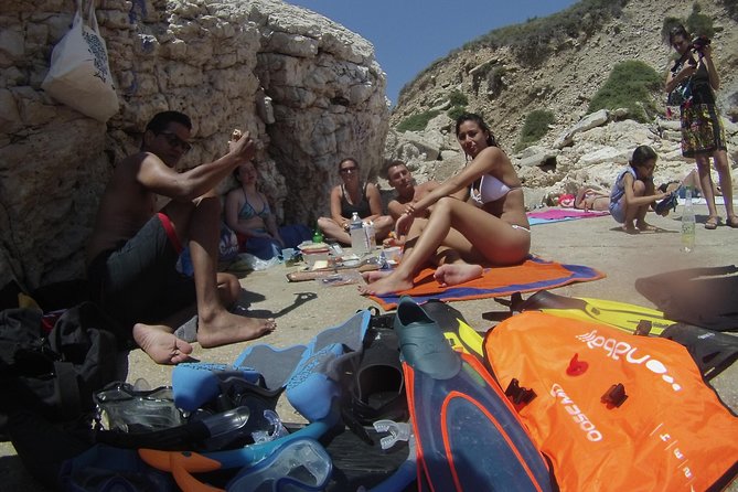 Rando-Palmée Getaway Around an island - A simple picnic between swims