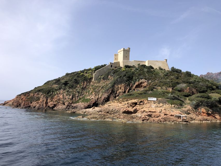 Sagone/Cargèse: Croisière Scandola, Piana, Girolata Baignade - Why this stretch of Corsica works best by boat
