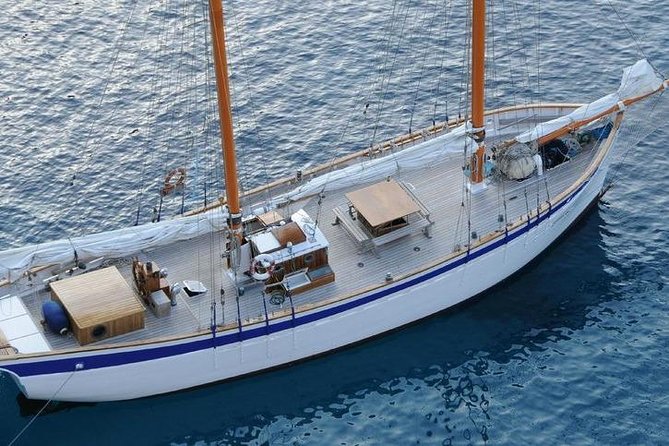 Sailing day in the heart of the Calanques - Calanque de Sormiou: the first taste of the coast