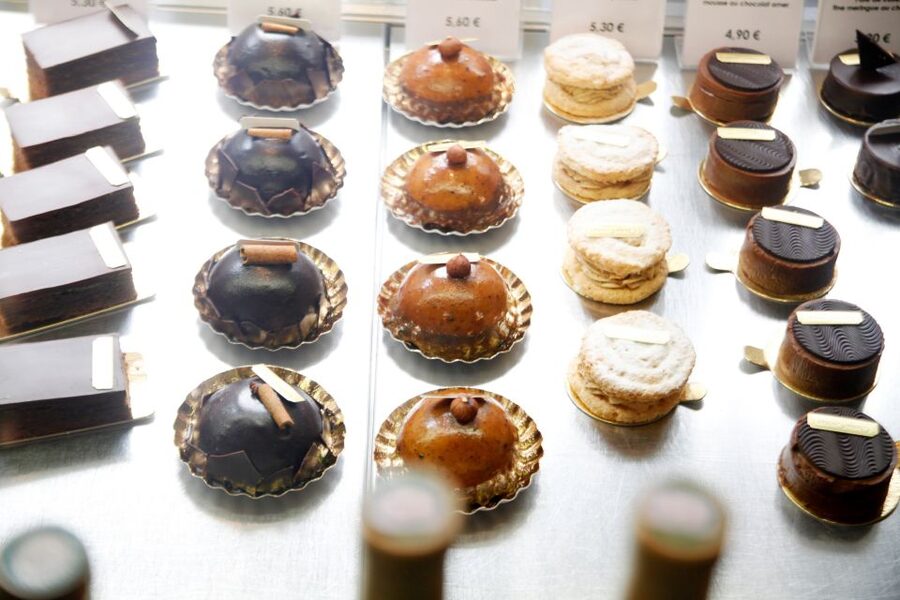 Saint-Germain-des-Prés: Pastry and Chocolate Walking Tour - Starting at La Maison du Chocolat on Rue de Sèvres