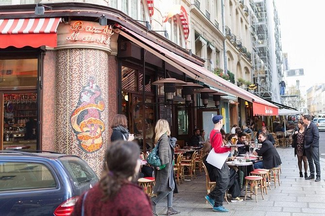 Saint-Germain The Original Chocolate Tasting Tour with Pastries and Macaron - What the Guides Add to the Experience