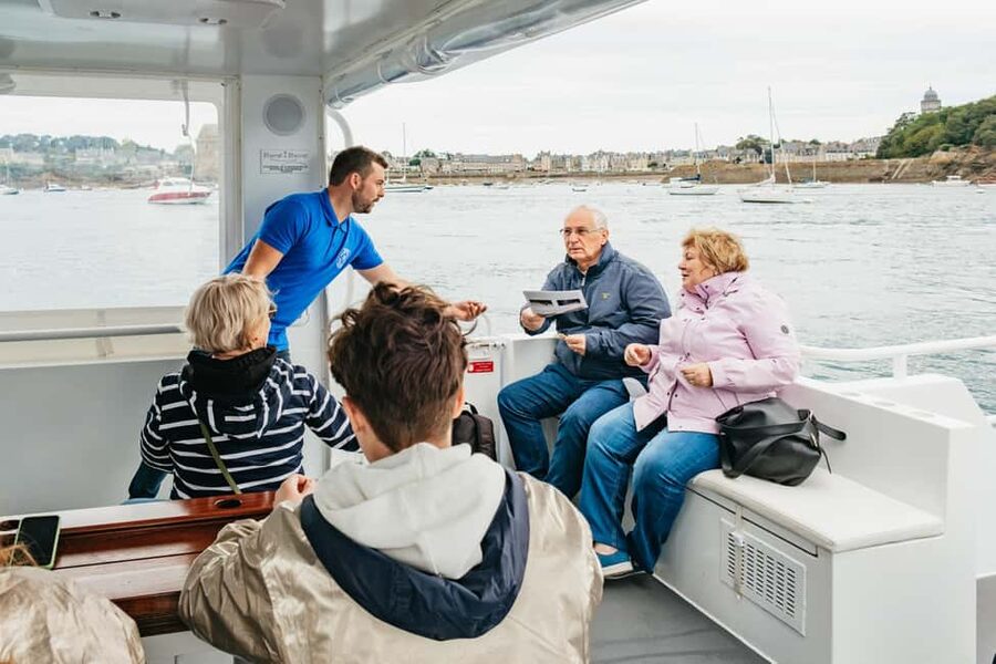 Saint-Malo: Guided Boat Tour with Local Captain - Comfort, Wind, and What to Wear