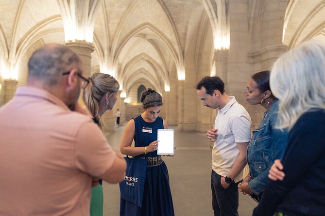 Sainte-Chapelle, Conciergerie & Notre Dame Exterior Guided Tour - Who will enjoy this tour most