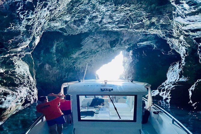 Scandola & Girolata: The Must-see Excursion EN Corsica - Why this Tiuccia boat trip covers Corsica’s west coast so well