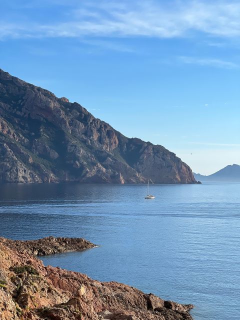 Scandola, Piana & Girolata - French commentary and the role of the guide