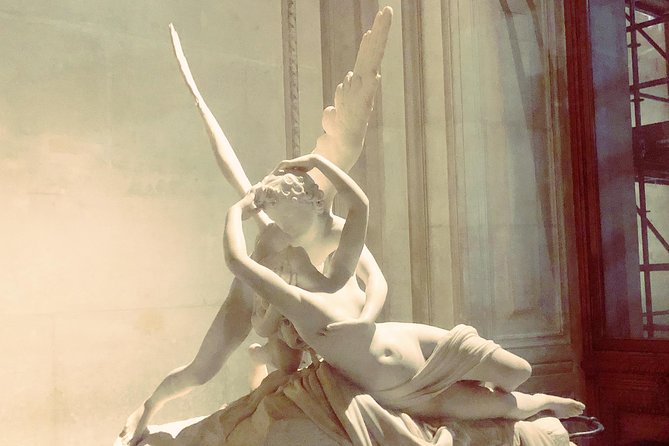 Secrets & Scandals of the Louvre - Limited to 6 Guests - Guides Who Make Art Less Formal