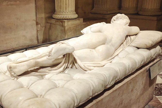 Secrets & Scandals of the Louvre - Limited to 6 Guests - Who Will Get the Most From This Tour