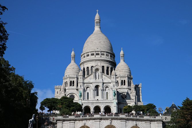 See 10+ Top Paris Sights, Fun Guide - Champs-Élysées and the Arc de Triomphe finish