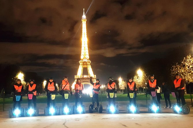 Segway by night ! Illuminated Paris - Eiffel Tower: the first big night view