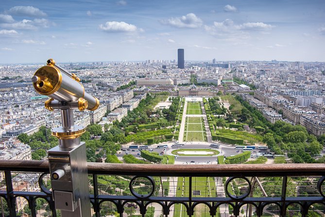 Seine Dinner Cruise, Eiffel Tower Access and Moulin Rouge Show - Who will enjoy this Paris night most