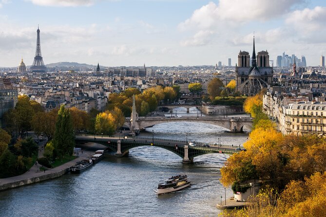 Seine River Guided Cruise with Kids by Vedettes de Paris - Notre-Dame and the medieval heart of Paris