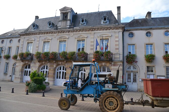 Small group Burgundy tour of Beaune with Wine Tasting from Dijon - Who should book this tour