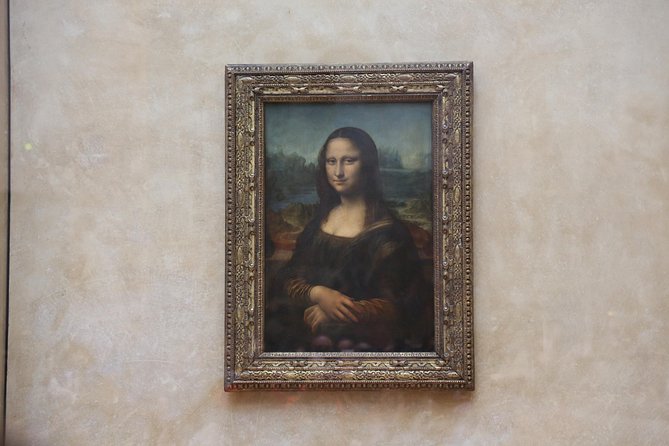 Small-Group Louvre Museum Masterpieces Tour with Access - The medieval foundations and royal Louvre