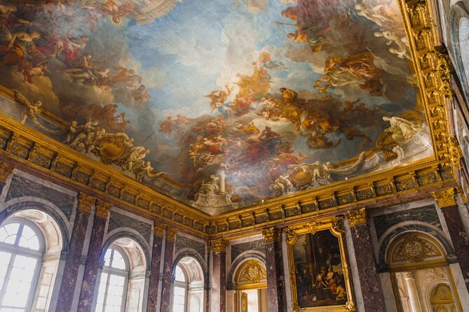 Small Group Paris to Versailles Day Trip with Garden Stroll - The Carriage Gallery adds a different royal detail