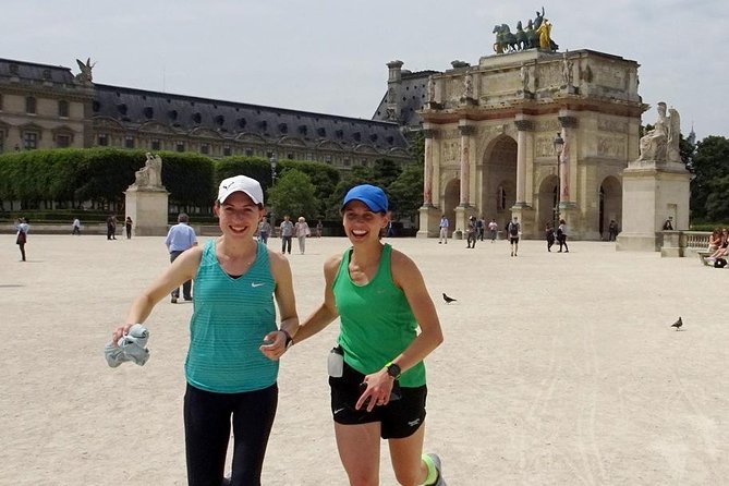 Sports, fun and educational discovery of Paris - Along the Seine to Île de la Cité