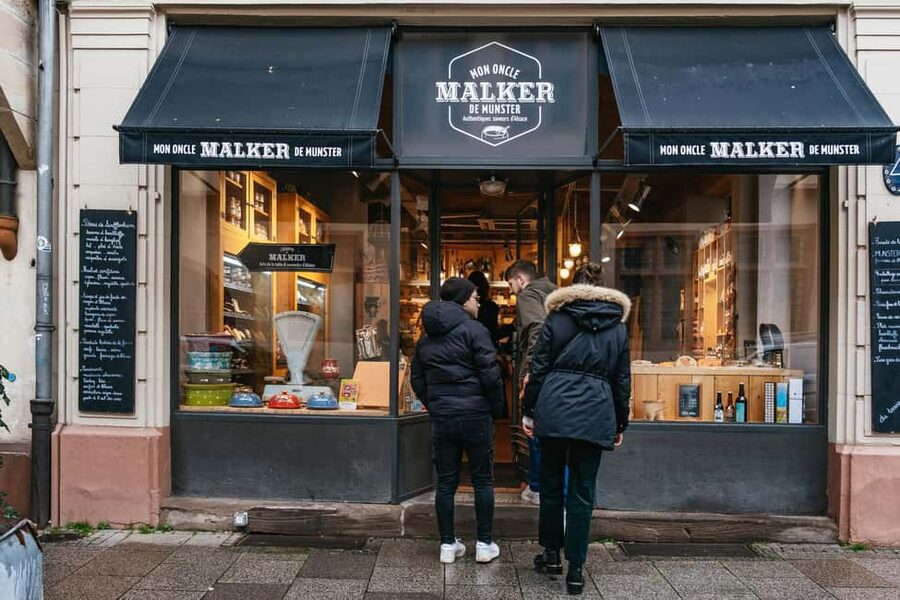 Strasbourg: Traditional Food Walking Tour with Tastings - Sweet endings in Petite-France