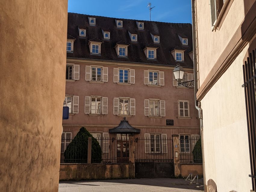 Strasbourg: Walking Tour with Local Guide - Why this is a smart first activity in Strasbourg