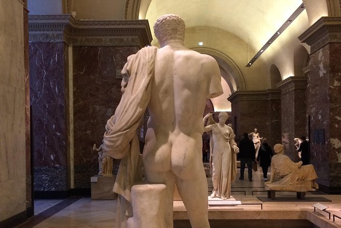 The Essential Louvre Masterpieces Tour - Limited to Six Guests - Starting at the Louvre’s old foundations