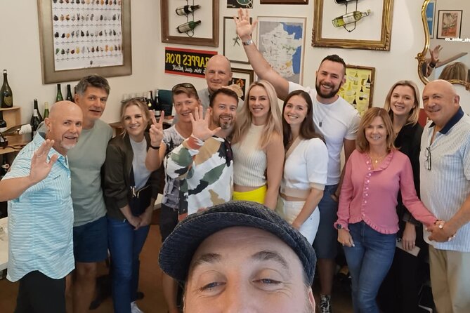 The only Paris Wine Tasting experience you need to do - 2 hours - A wine class disguised as a Paris afternoon