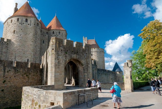 Toulouse : Carcassonne Day Trip by Coach with audio guides - Key points at a glance