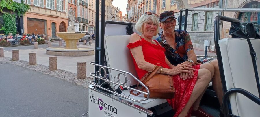 Toulouse: Electric Tuk-Tuk Tour with Photo Stops and Audio - Carmes, Saint-Cyprien, and Toulouse’s neighborhoods