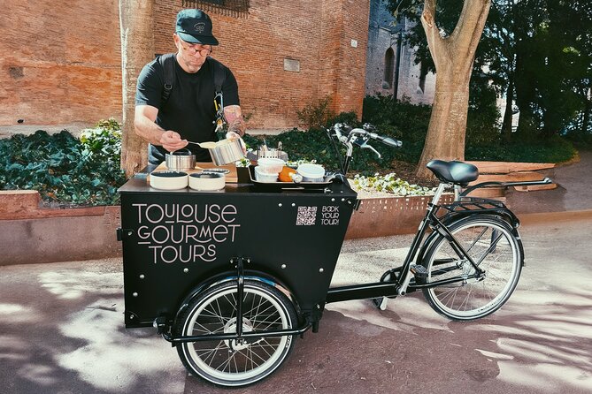 Toulouse Food & History Tour with a Chef (in English) - The Garonne, Toulouse’s great fire, and an old pâtisserie