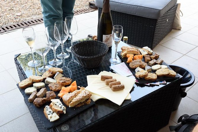 Tour of a Vineyard, Winery & Cellar with Wine Tasting in Vouvray, Loire Valley - Practical details before you book