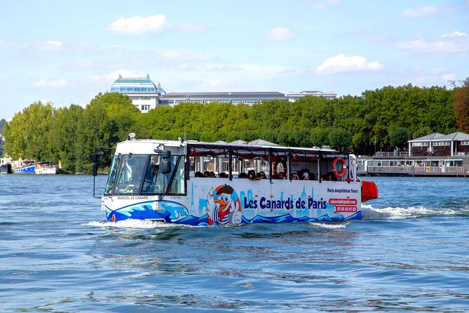 Tours of Paris and the Hauts-de-Seine in an Amphibious Bus - The Champs-Élysées and the Arc de Triomphe