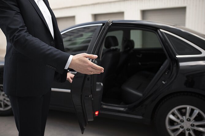 Transfer From/To Paris Charles De Gaulle Airport (CDG) - Finding Your Driver at Each CDG Terminal