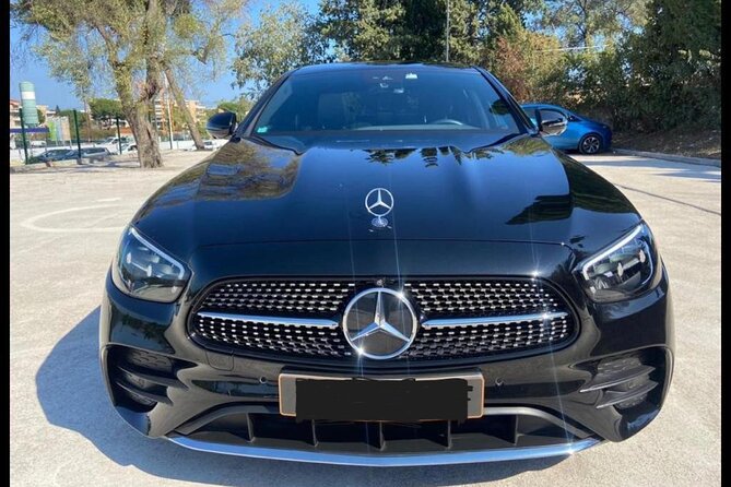 Transfers between Paris and Paris Airports/Disneyland/Versailles - What the Mercedes-Benz ride adds