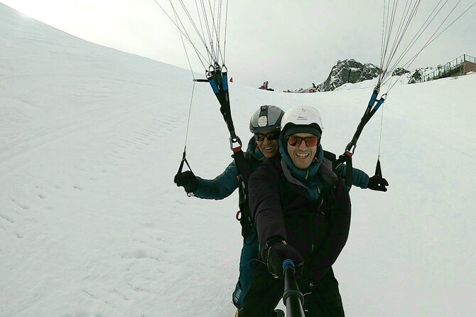 Two-seater paragliding flight in Chamonix - Who Will Enjoy This Most
