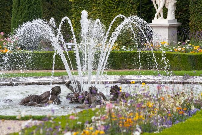 Versailles Château and Gardens Walking Tour from Paris by Train - The Tapis Vert and Grand Canal