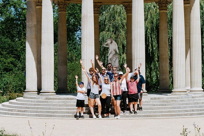 Versailles Domain Bike Tour with Palace Entry by Train from Paris - Meeting at Le Peloton Café and taking the train