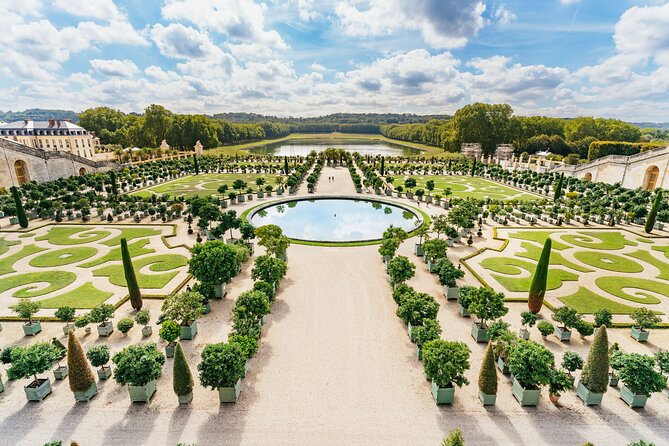 Versailles Full Tour: Palace, Gardens & Marie-Antoinette’s Estate - Why this tour covers the Versailles most people miss