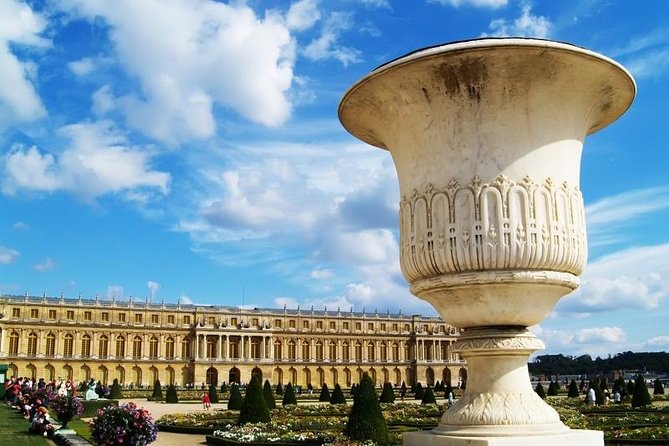 Versailles Guided Visit – Hotel Pickup, Meeting Point or None - Why Versailles works well with a guide