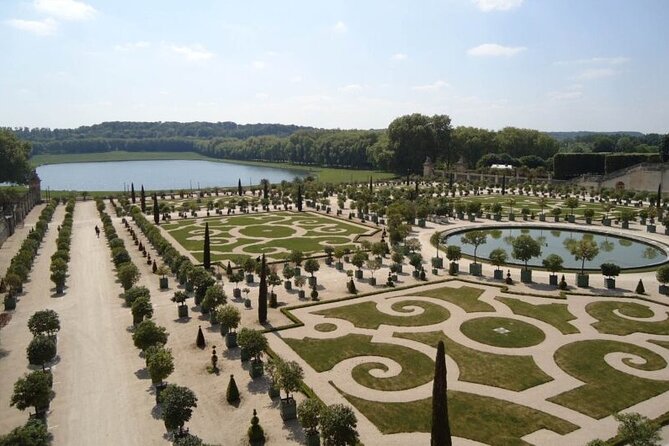 Versailles & Louvre Museum: All-Inclusive Semi Private Tour - Who should choose this full-day route