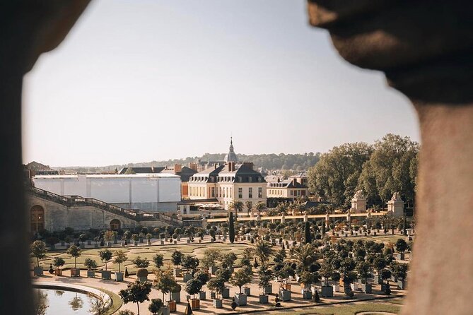 Versailles Palace and Garden Tour with Paris Private Transfers - Who should book this Versailles arrangement