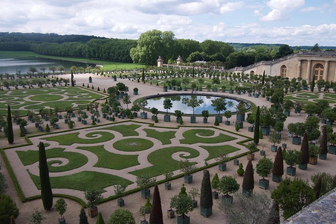 Versailles Palace and Gardens Tour by Train from Paris - Booking details that can save you trouble