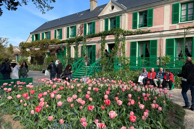 Versailles Palace and Giverny Private Guided Tour from Paris - Monet’s house and the Clos Normand gardens