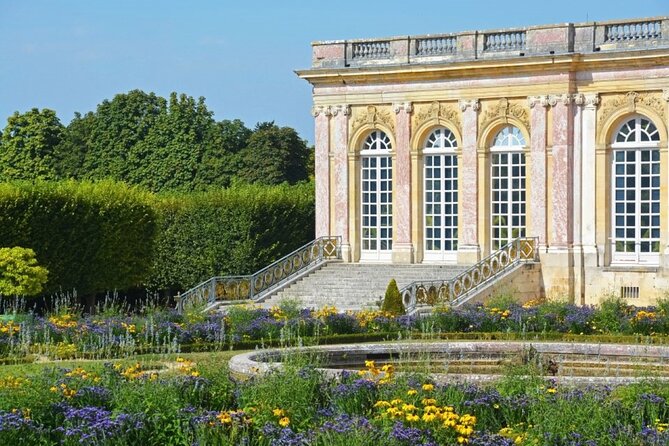 Versailles Palace Entrance Ticket and Breakfast at Ore Restaurant - The side entrance saves time, but not every line