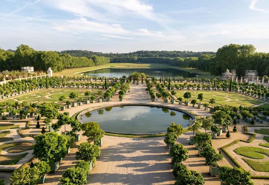 Versailles: Palace & Gardens Guided Tour with Entry Tickets - Who should book this Versailles tour?