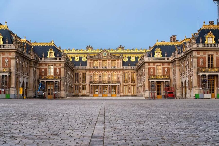 Versailles: Palace & Gardens Guided Tour with Entry Tickets - The King’s Grand Apartment and royal theater