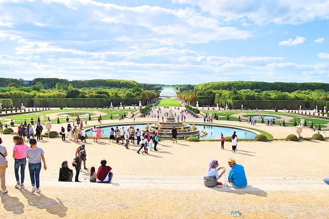 Versailles Palace & Gardens Tour with Transport from Paris - Entering the Palace of Versailles