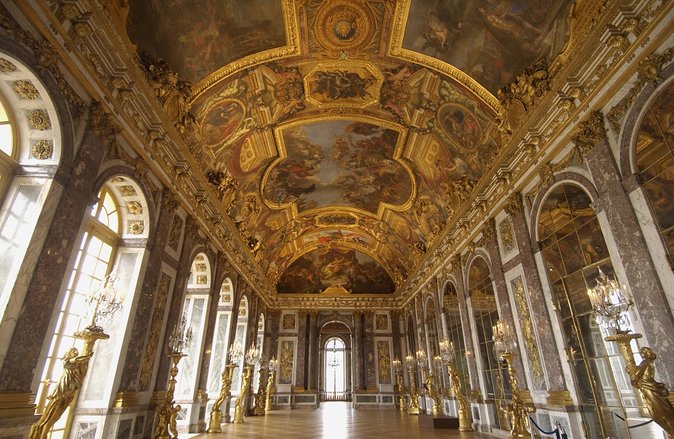 Versailles Palace Guided Day Tour and Trianon from Paris - Grand Trianon, Petit Trianon, and the Queen’s Hamlet