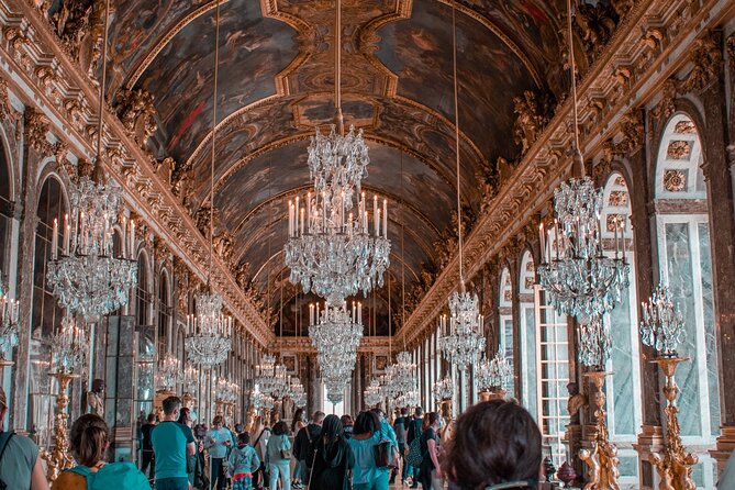 Versailles Palace Guided Tour with Reserved Entry - Practical timing and cancellation details